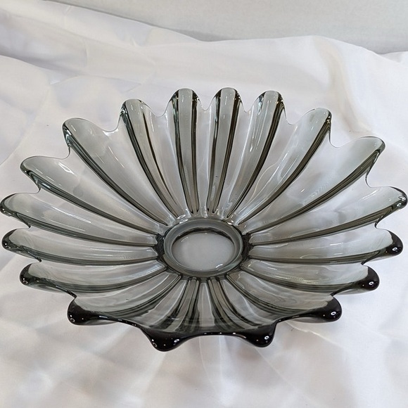 Vintage Federal Glass Celestial Smoke Iridescent Centerpiece Bowl - Picture 4 of 10